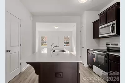 4511 Eaves Lane, Charlotte, NC 28215 - Photo 10