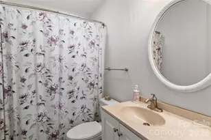 201 W Bank St, Winston Salem, NC 27101 - Photo 20