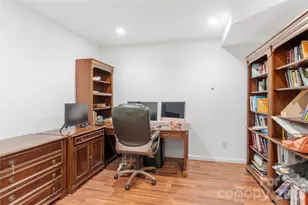 201 W Bank St, Winston Salem, NC 27101 - Photo 26