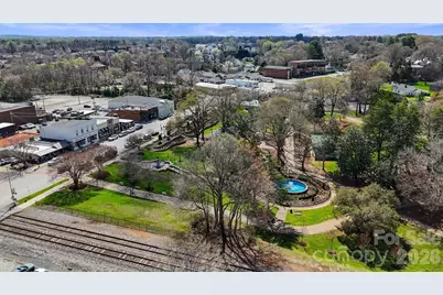 16 N Central Avenue, Belmont, NC 28012 - Photo 38