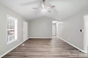 4584 Cherokee Dr, Maiden, NC 28650 - Photo 8