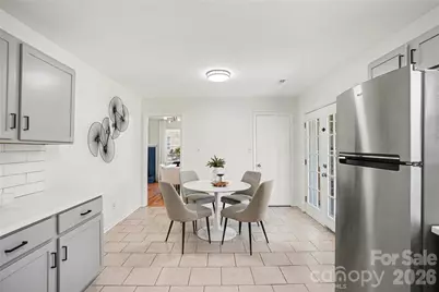 8205 Meadowind Circle, Charlotte, NC 28226 - Photo 12