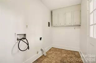 8205 Meadowind Cir, Charlotte, NC 28226 - Photo 22