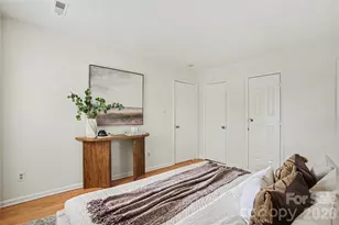 8205 Meadowind Cir, Charlotte, NC 28226 - Photo 16