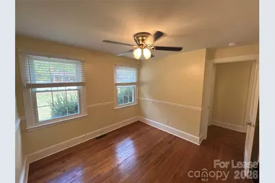 5735 Oak Drive, Charlotte, NC 28216 - Photo 12