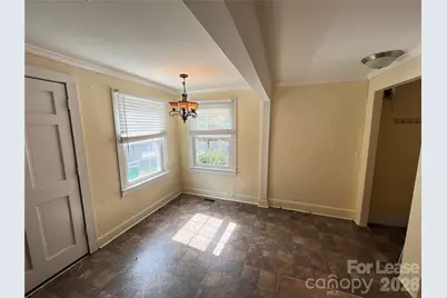 5735 Oak Drive, Charlotte, NC 28216 - Photo 8