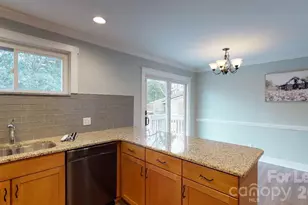 4227 Murrayhill Rd, Charlotte, NC 28209 - Photo 14