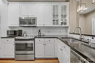 400 N Church St, Charlotte, NC 28202 - Photo 10