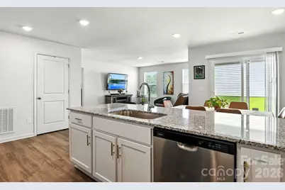 2560 Celestial Drive, Newton, NC 28658 - Photo 10