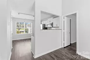 10359 Gold Pan Rd, Charlotte, NC 28215 - Photo 8