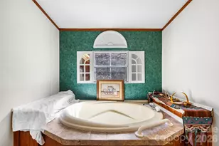 1922 Zacks Fork Rd, Lenoir, NC 28645 - Photo 16