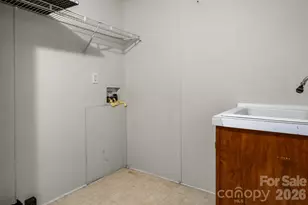 1922 Zacks Fork Rd, Lenoir, NC 28645 - Photo 24