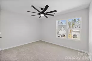 8203 Paw Valley Ln, Charlotte, NC 28214 - Photo 20