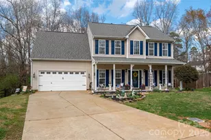 112 Pebble Creek Crossing, Fort Mill, SC 29715 - Photo 2