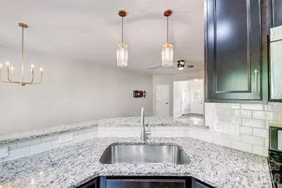 4246 Park South Station Boulevard, Charlotte, NC 28210 - Photo 8