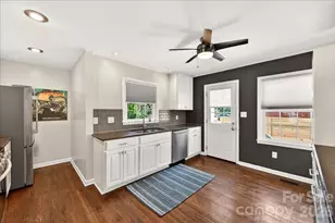 3425 Airlie St, Charlotte, NC 28205 - Photo 6