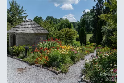 365 Sherwood Drive S, Flat Rock, NC 28731 - Photo 44