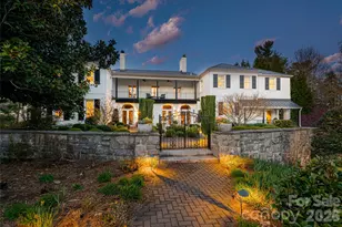 365 Sherwood Dr S, Flat Rock, NC 28731 - Photo 2