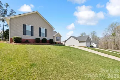 104 Candace Court, Stanley, NC 28164 - Photo 2