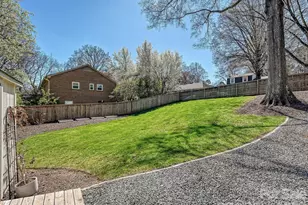 1733 Piccadilly Dr, Charlotte, NC 28211 - Photo 28