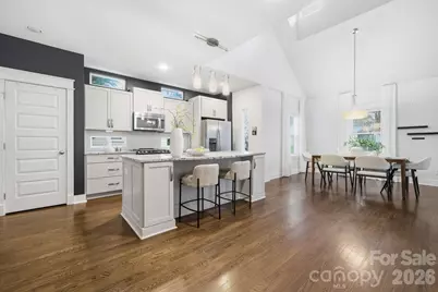 1421 Lyon Court, Charlotte, NC 28205 - Photo 10