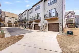 425 Tristram Ln, Charlotte, NC 28205 - Photo 46