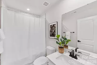 425 Tristram Lane, Charlotte, NC 28205 - Photo 10