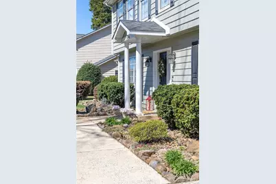 19436 Coachmans Trace, Cornelius, NC 28031 - Photo 2