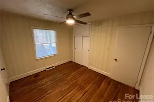 1932 Sandhurst Dr, Charlotte, NC 28205 - Photo 10