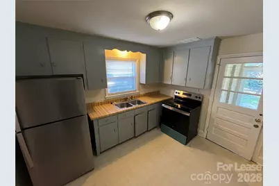 1932 Sandhurst Drive, Charlotte, NC 28205 - Photo 8