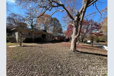 1932 Sandhurst Drive, Charlotte, NC 28205 - Photo 4