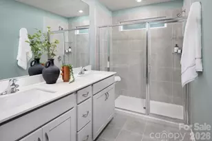 7531 Hodges Meadow Ln, Charlotte, NC 28213 - Photo 12