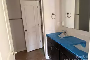 302 Elm St, Lancaster, SC 29720 - Photo 30