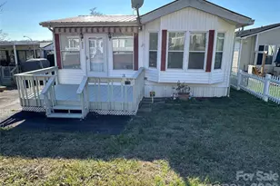 182 Marina Dr, New London, NC 28127 - Photo 34