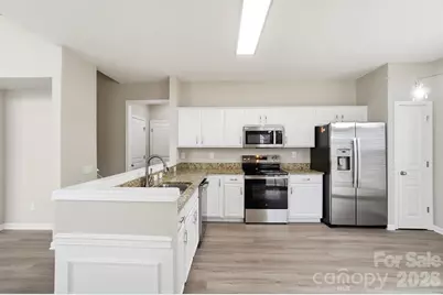 8835 Kestral Ridge Drive, Charlotte, NC 28269 - Photo 16