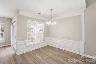 8835 Kestral Ridge Dr, Charlotte, NC 28269 - Photo 14