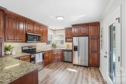 5334 Shoreview Drive, Concord, NC 28025 - Photo 12