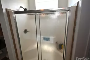 3951 Springs Rd, Conover, NC 28613 - Photo 16