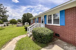 102 M.L.K. Memorial Dr, Chester, SC 29706 - Photo 2