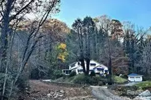 34 Landfair Ln, Hendersonville, NC 28792 - Photo 1