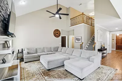 135 Lakeshore Hills Drive, Mooresville, NC 28117 - Photo 16