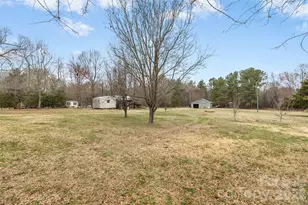 4661 Willie Bayne Ln, Heath Springs, SC 29058 - Photo 24