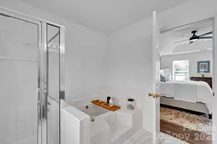 838 Brattleboro Ct, Charlotte, NC 28217 - Photo 22