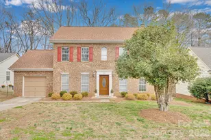 838 Brattleboro Ct, Charlotte, NC 28217 - Photo 2