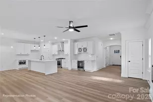 4510 Castleton Rd, Charlotte, NC 28211 - Photo 2