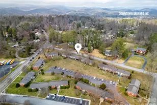 68 Elm Bend Rd, Brevard, NC 28712 - Photo 4