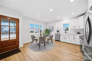 1022 E Main St, Maiden, NC 28650 - Photo 8