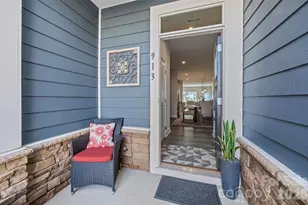 913 Prince Garrett Wy, Denver, NC 28037 - Photo 2