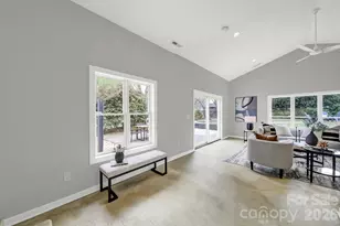 5001 White Oak Rd, Charlotte, NC 28210 - Photo 10