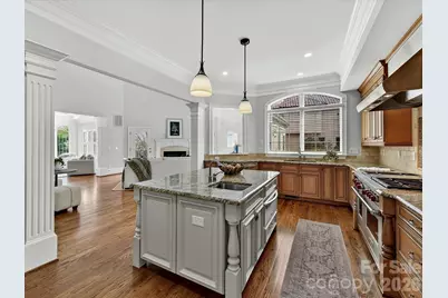 1805 Mt Isle Harbor Drive, Charlotte, NC 28214 - Photo 10